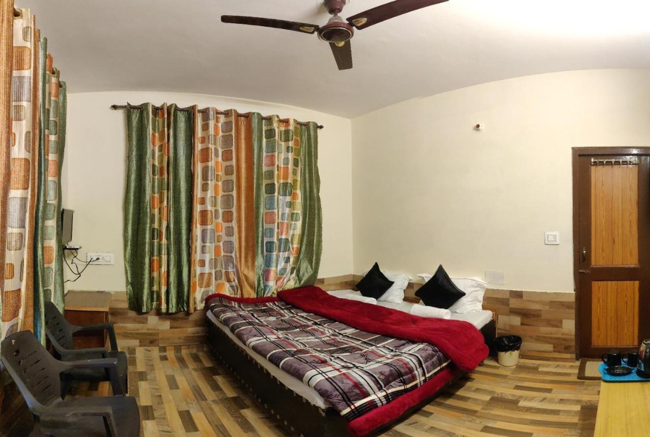 Moustache Mcleodganj Albergue McLeod Ganj Exterior foto