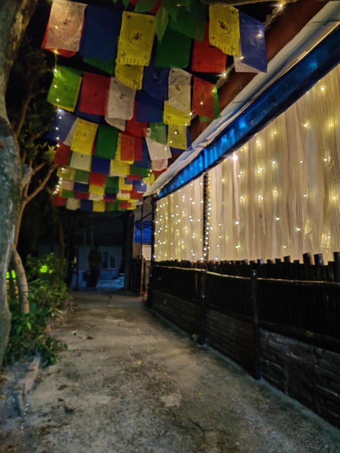 Moustache Mcleodganj Albergue McLeod Ganj Exterior foto